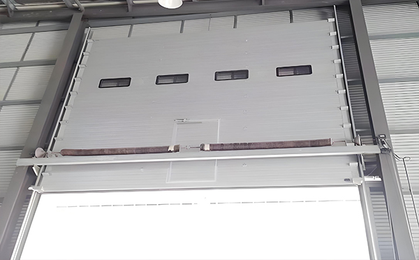 麦积工业滑升门