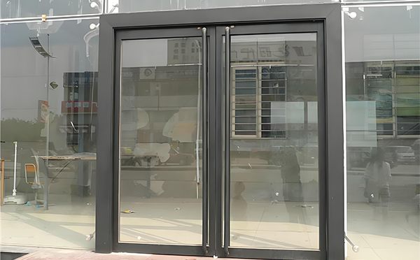 麦积玻璃地弹门