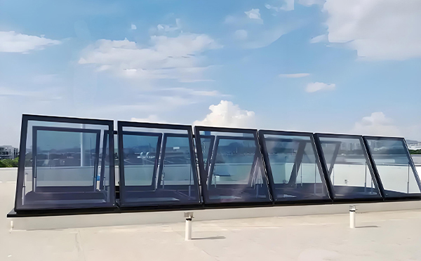 麦积排烟窗有效面积计算方法与应用