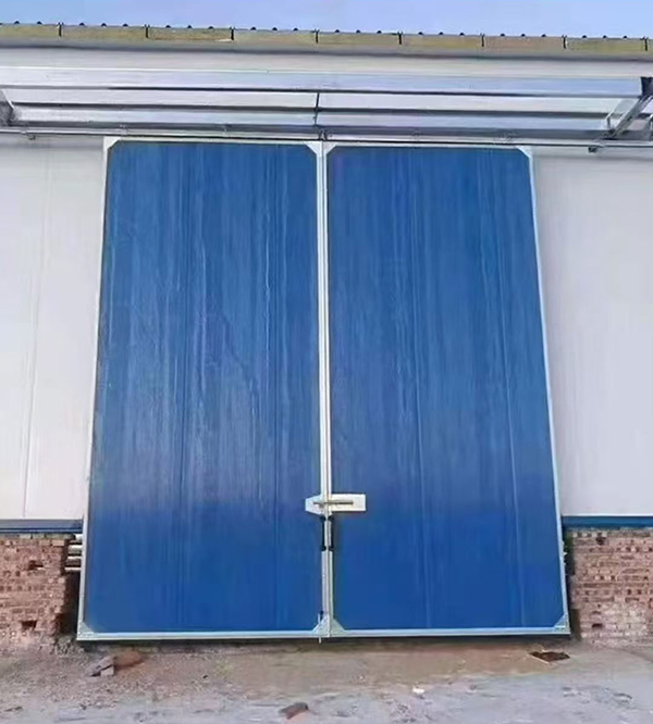 麦积工业门在大型仓储物流通道中的应用实例